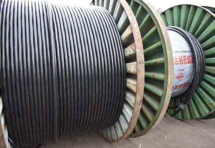 <a href='http://sutee.cn/' target='_blank'><u>金環(huán)宇電纜</u></a>